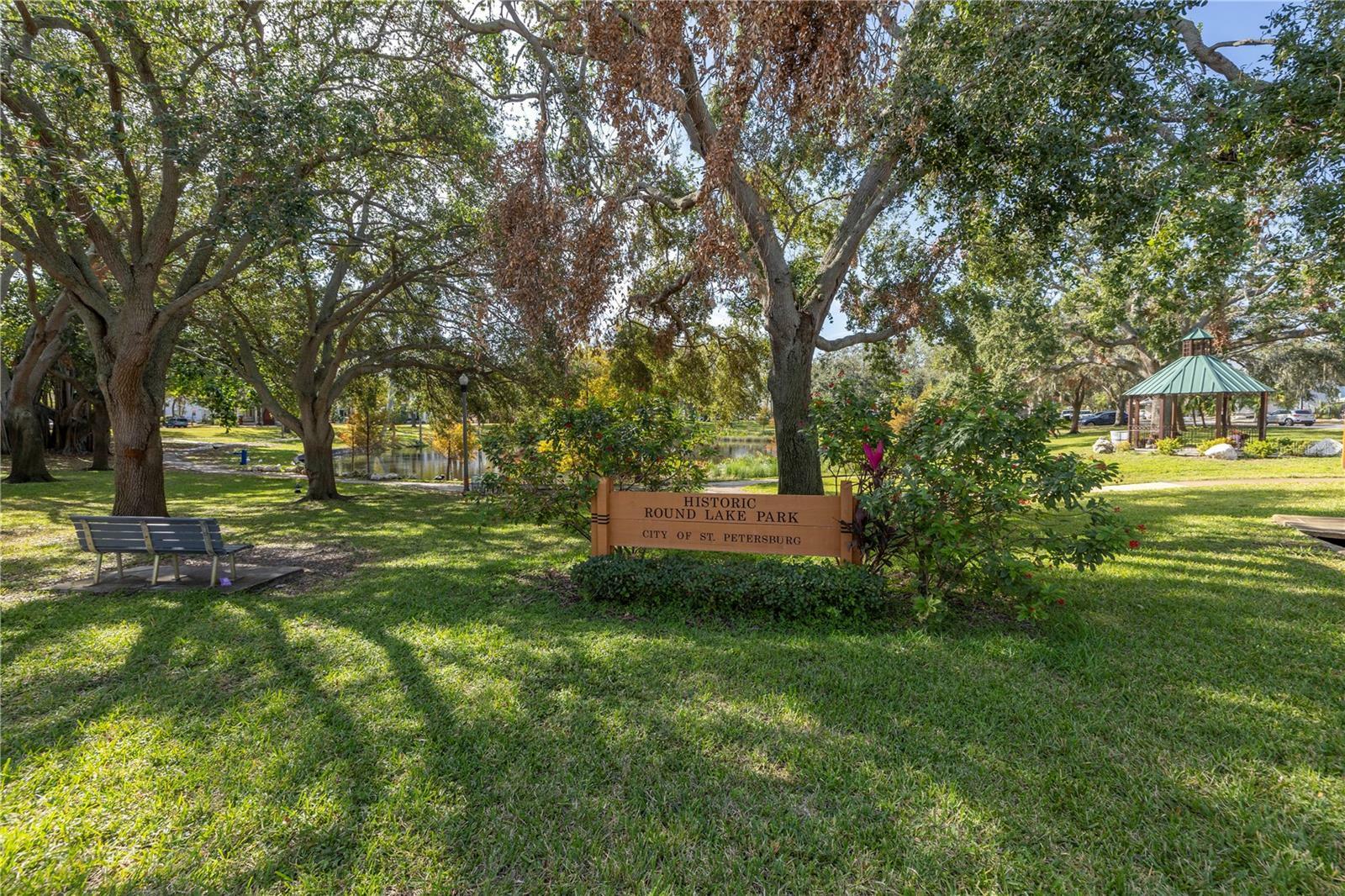 Property Photo: 742 7th Avenue N FL 33701