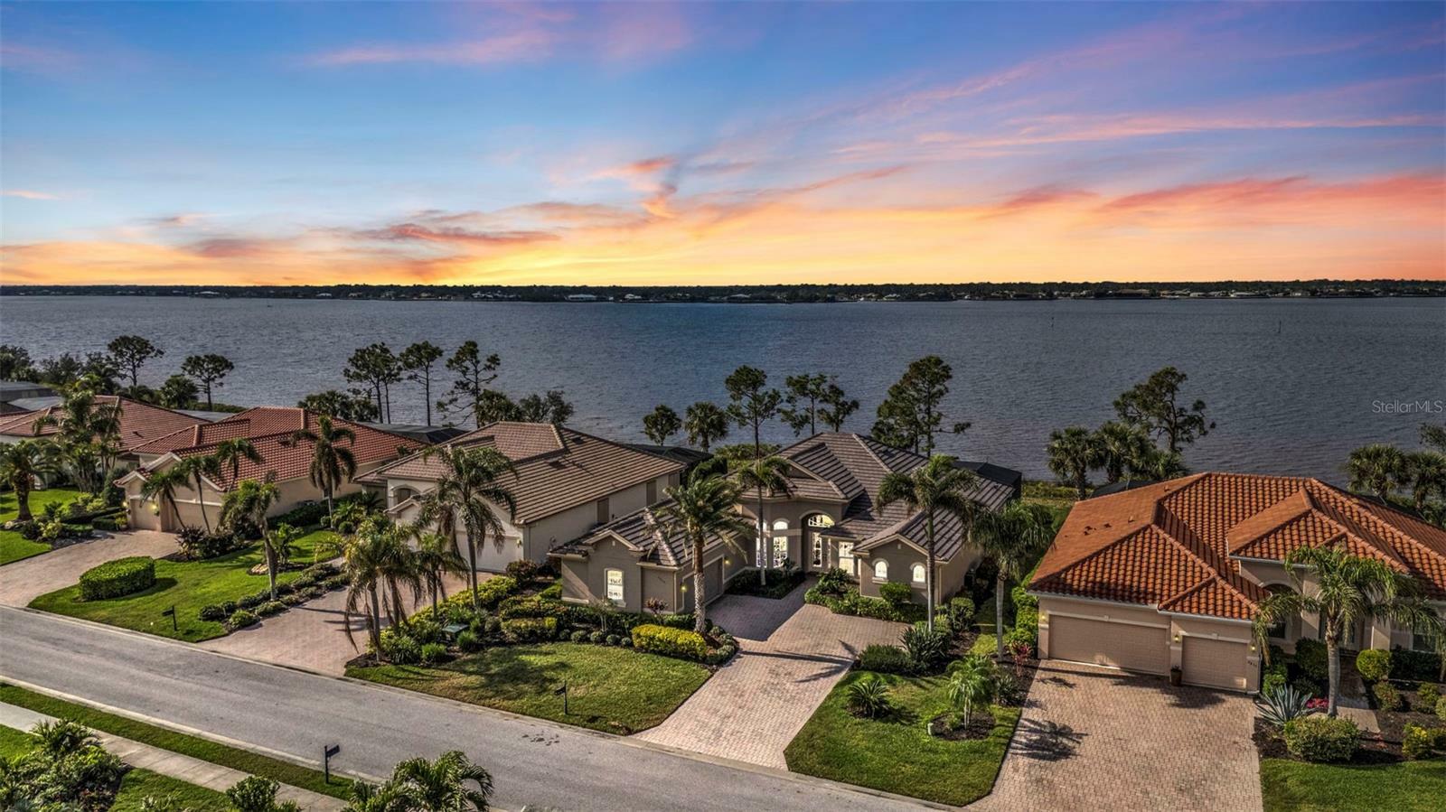 Property Photo: 2863 Mill Creek Road FL 33953