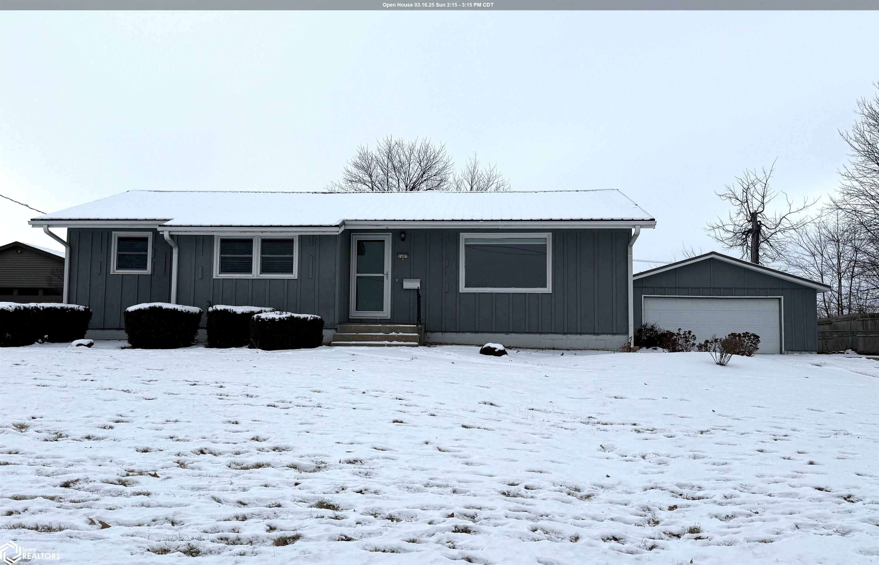 Property Photo:  1407 S 2nd Street  IA 50158 