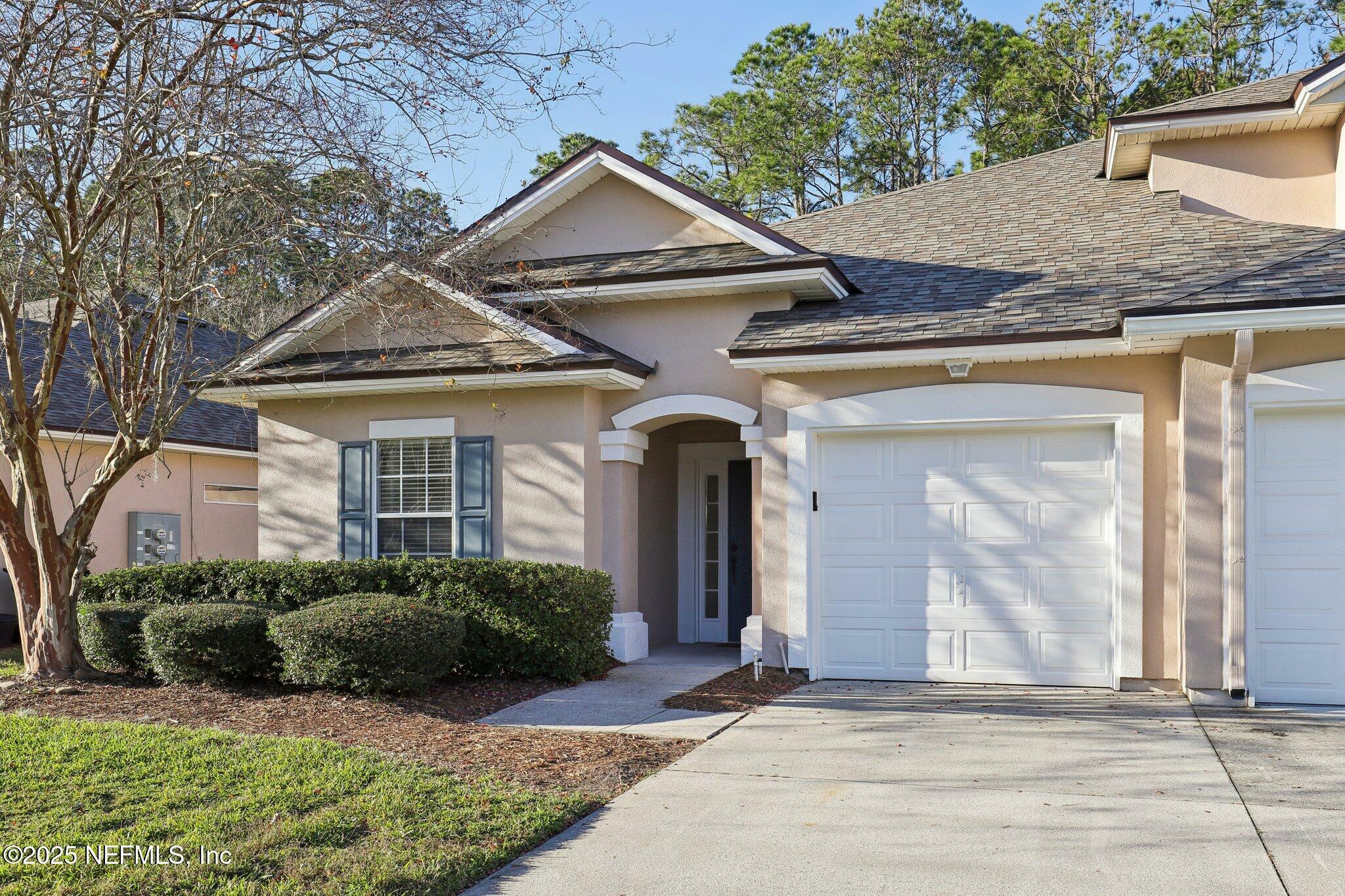 Property Photo:  1732 Cross Pines Drive  FL 32003 