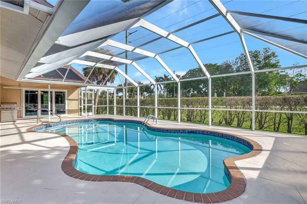 Property Photo:  3042 Round Table Ln  FL 34112 