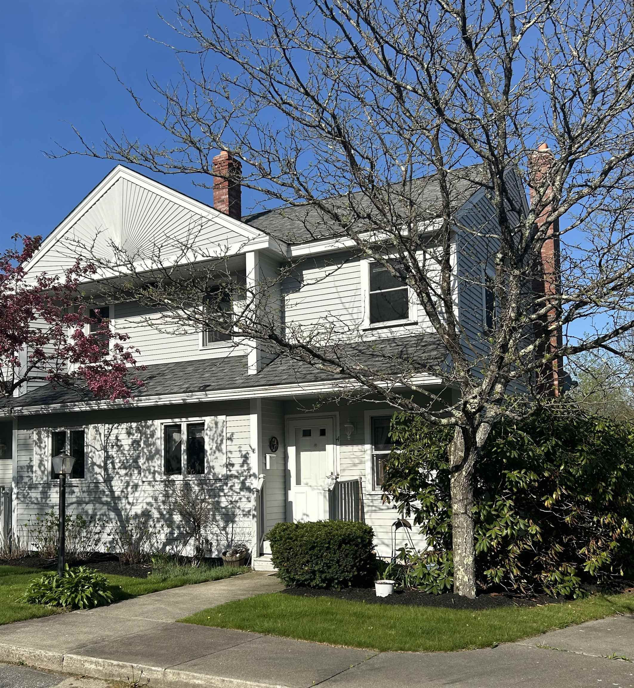 Property Photo: 270 Page Hill Road NH 03071