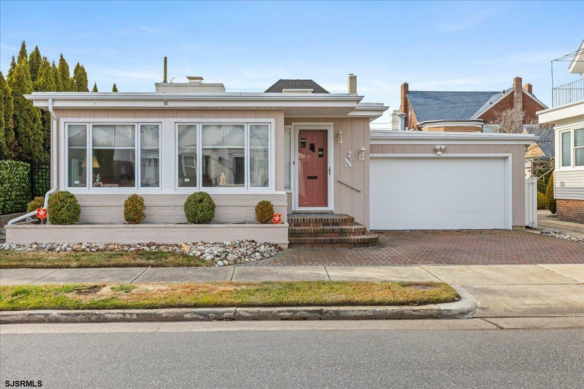 Property Photo: 2 N Pembroke Ave NJ 08402