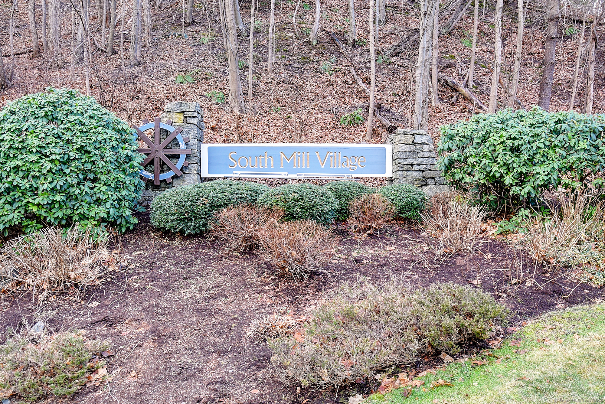 Property Photo: 97 Overshot Drive 97 CT 06073