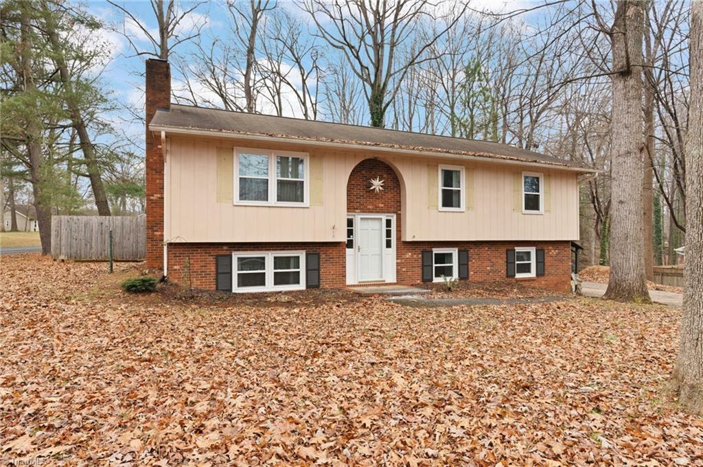 Property Photo:  260 Creekwood Drive  NC 27006 