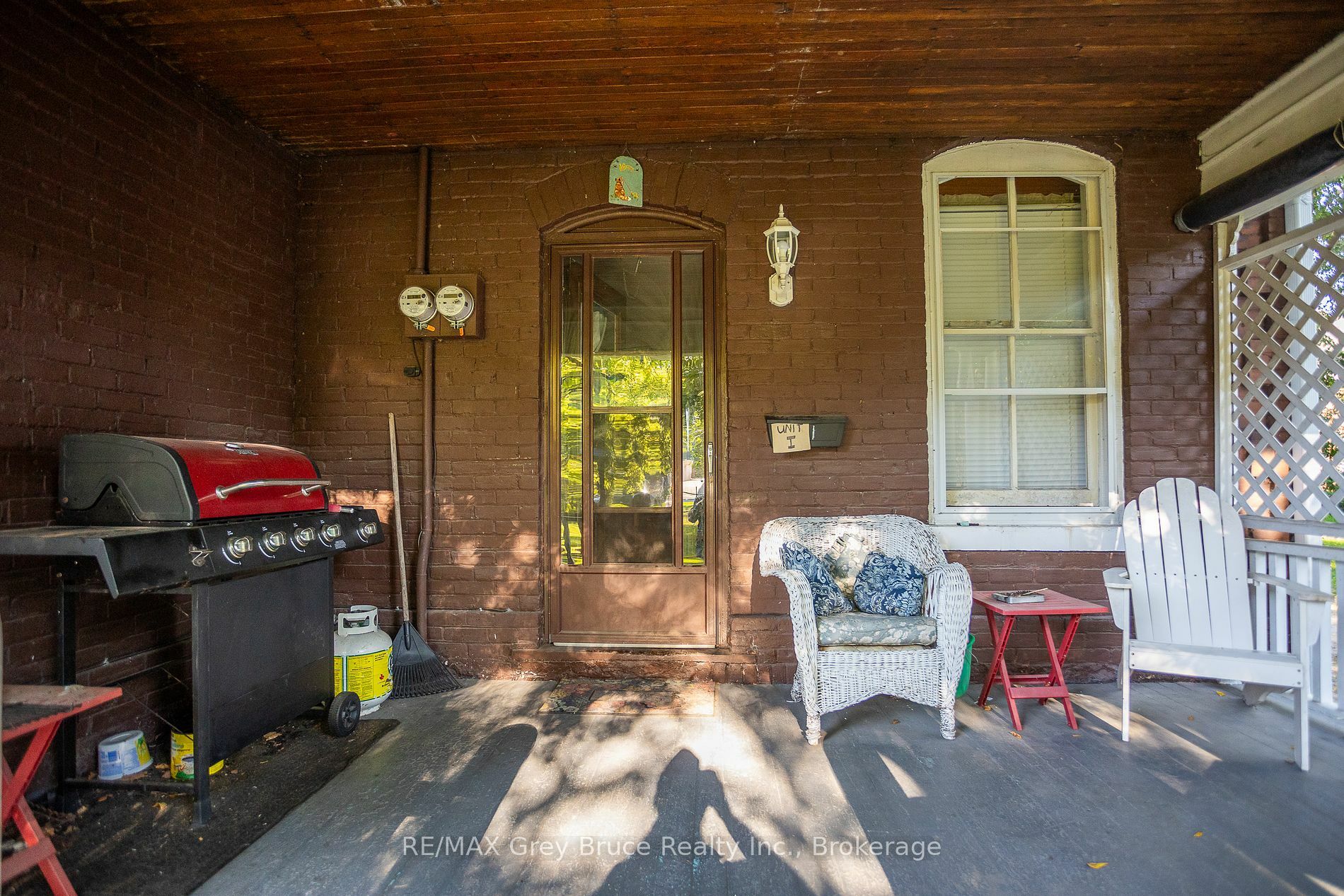 Property Photo:  1154 4th Ave E  ON N4K 2P4 