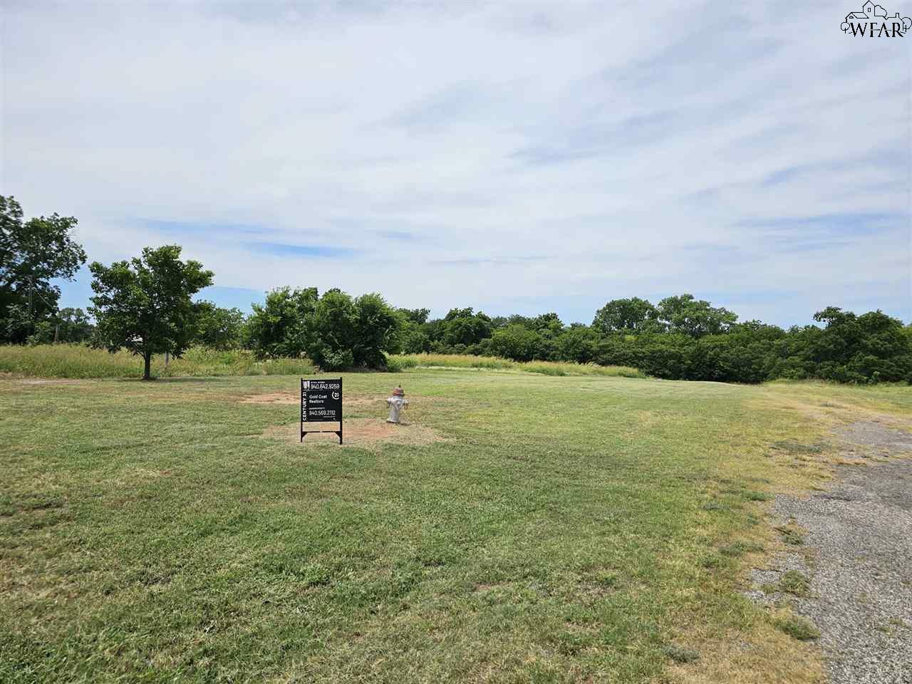 Property Photo:  603 W 7th Street  TX 76354 