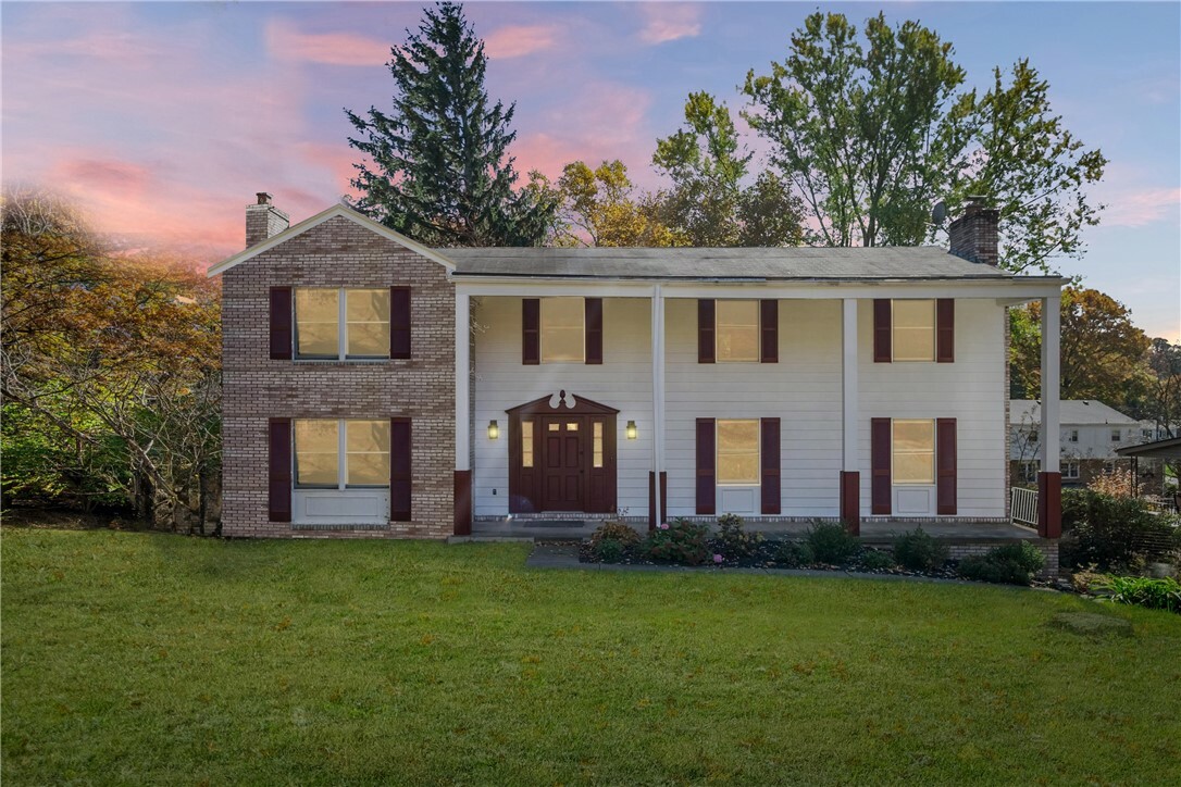 Property Photo:  137 Seegar Road  PA 15241 