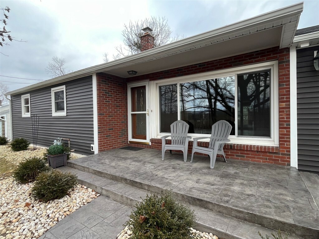 Property Photo:  15 Glann Road  NY 13732 