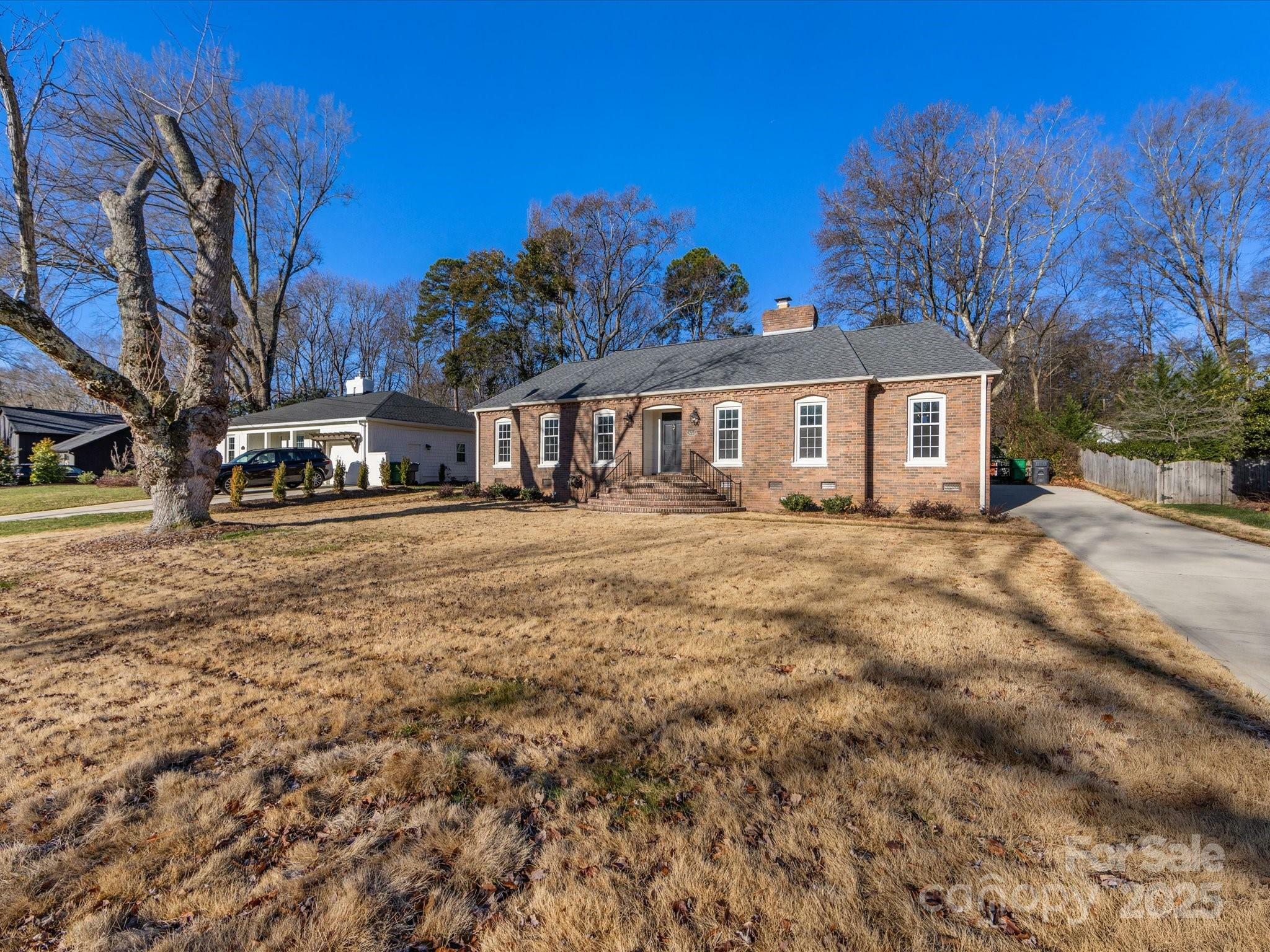 Property Photo:  3728 Severn Avenue  NC 28210 