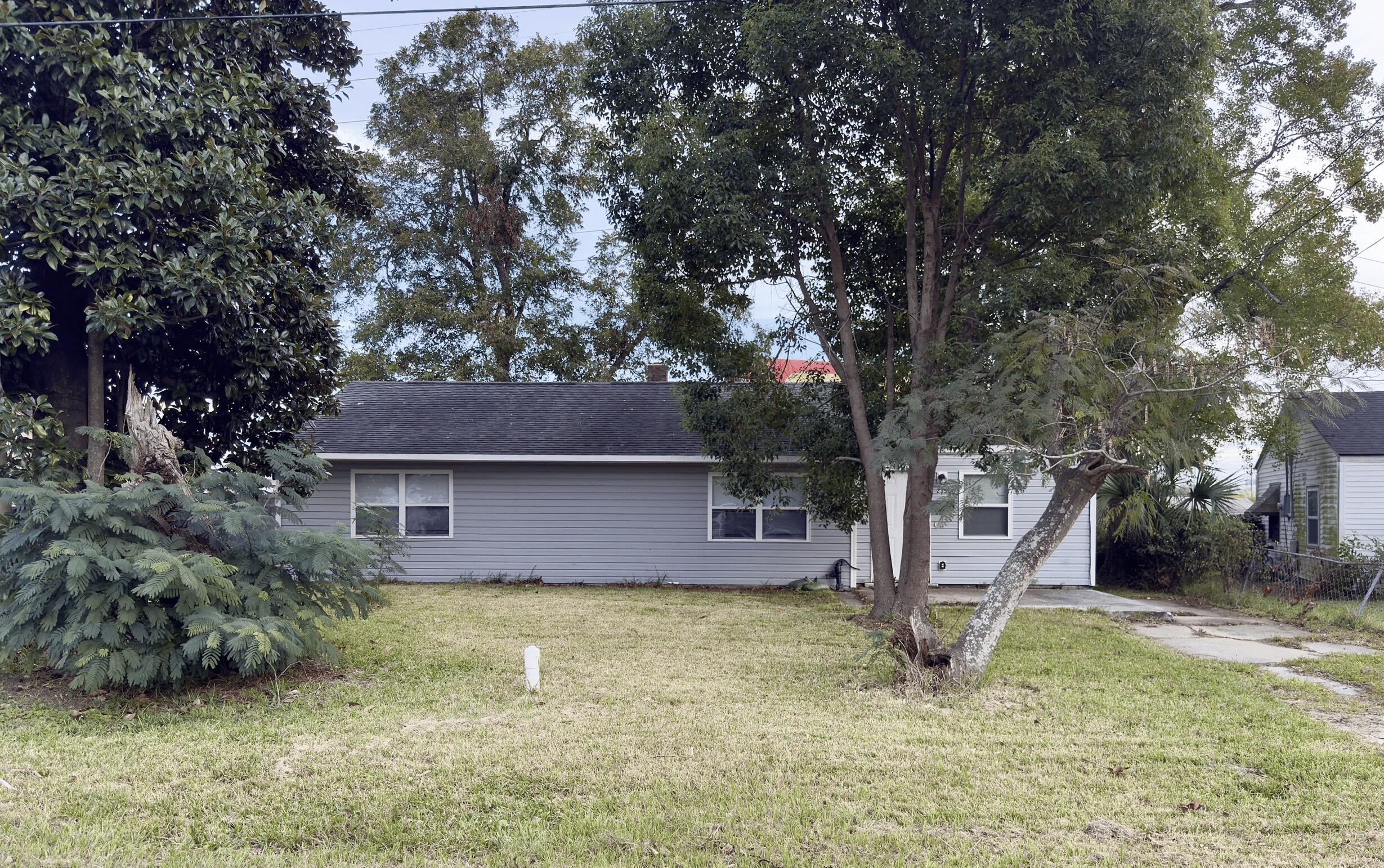 Property Photo: 2351 Elegans Drive SC 29405