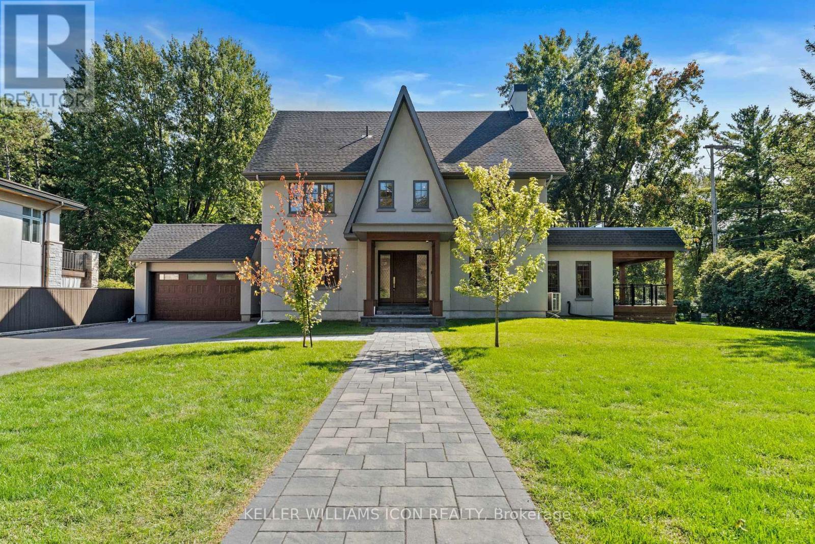 320 Hillcrest Road  Ottawa ON K1M 0M5 photo