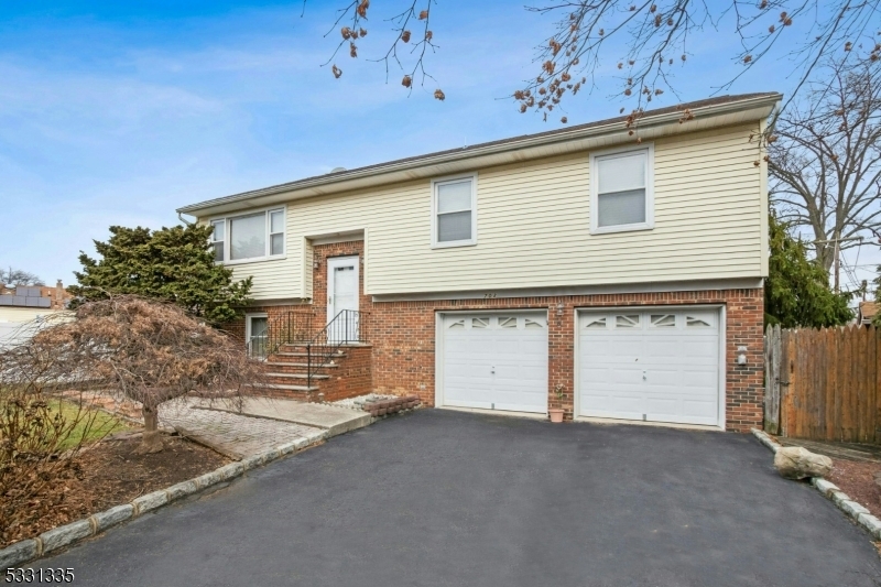 Property Photo:  708 Hory St  NJ 07016 