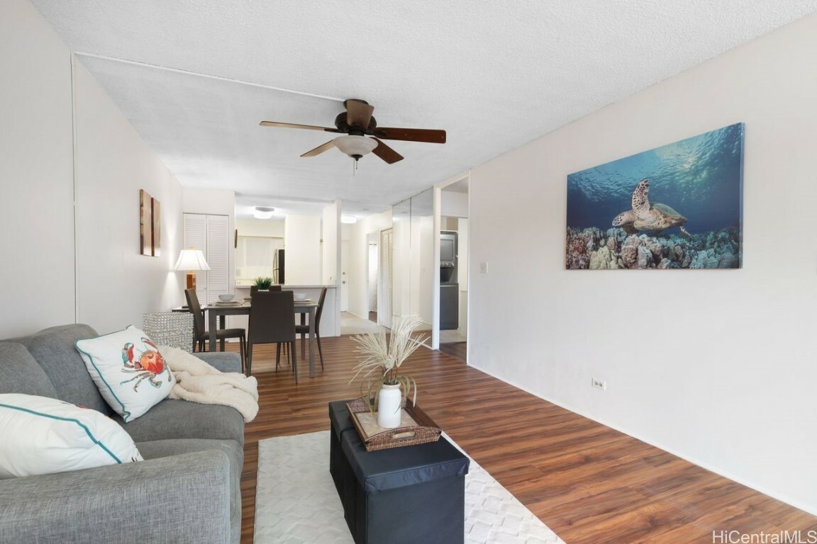 Property Photo:  2488 Kapiolani Boulevard 203  HI 96826 