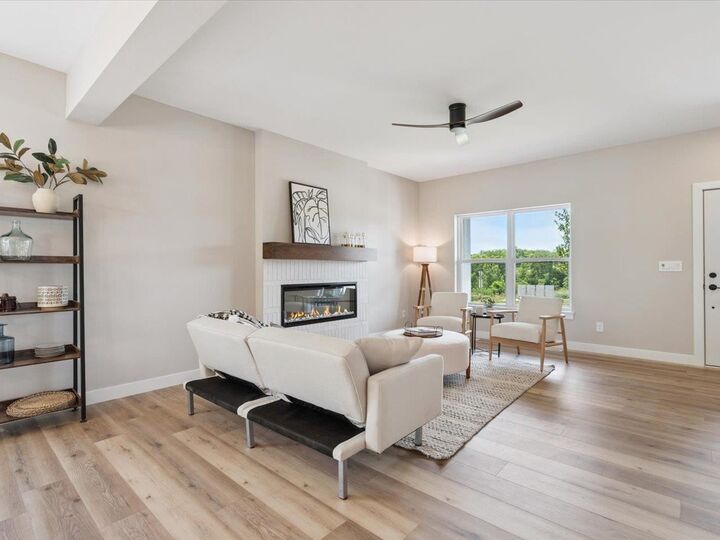 Property Photo:  4648 Preston Ln  IA 52246 