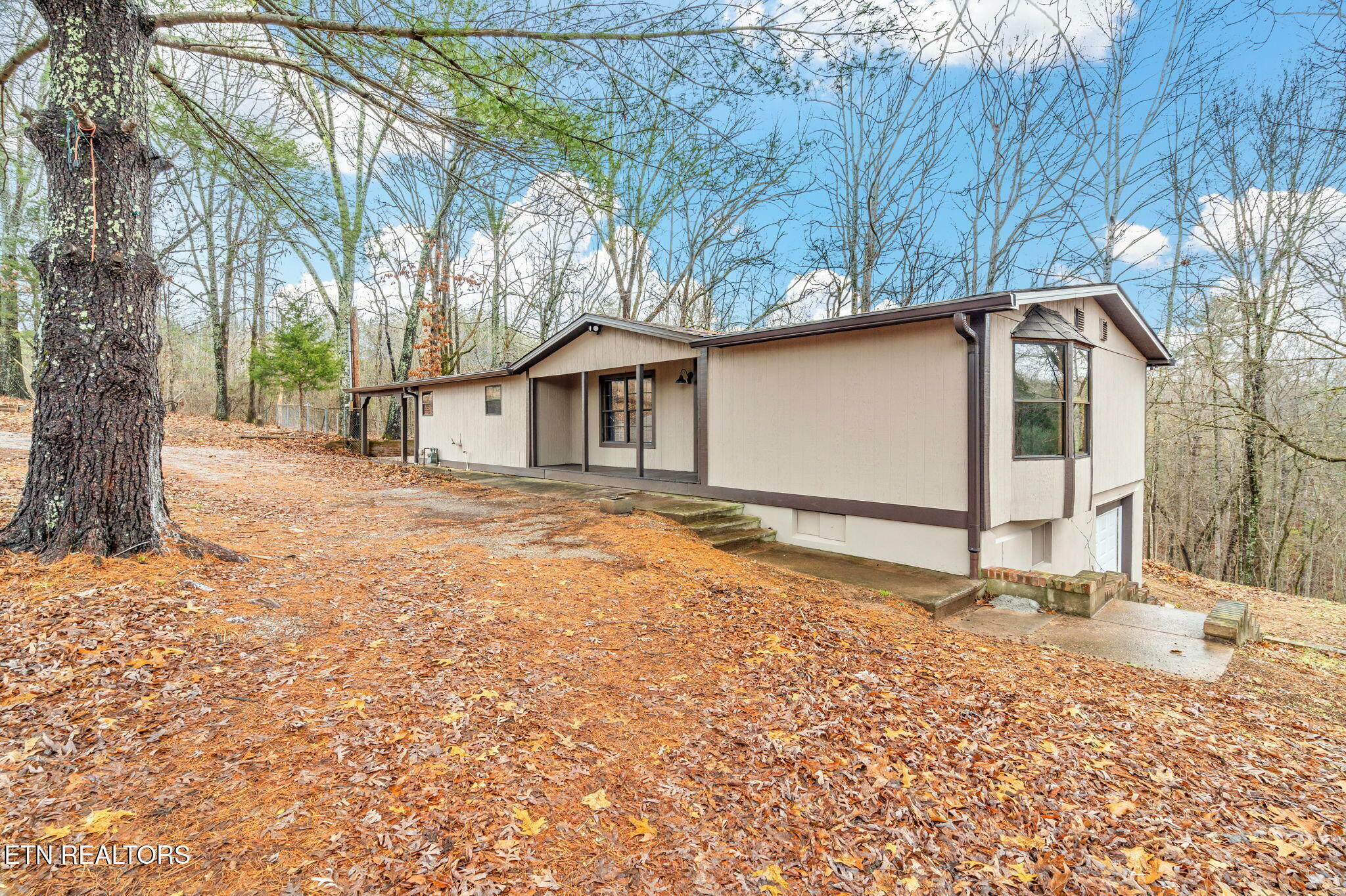 Property Photo:  131 Cates Rd  TN 37854 