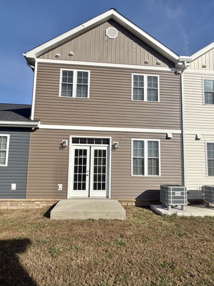 Property Photo: 105 Bluegrass Way KY 41143