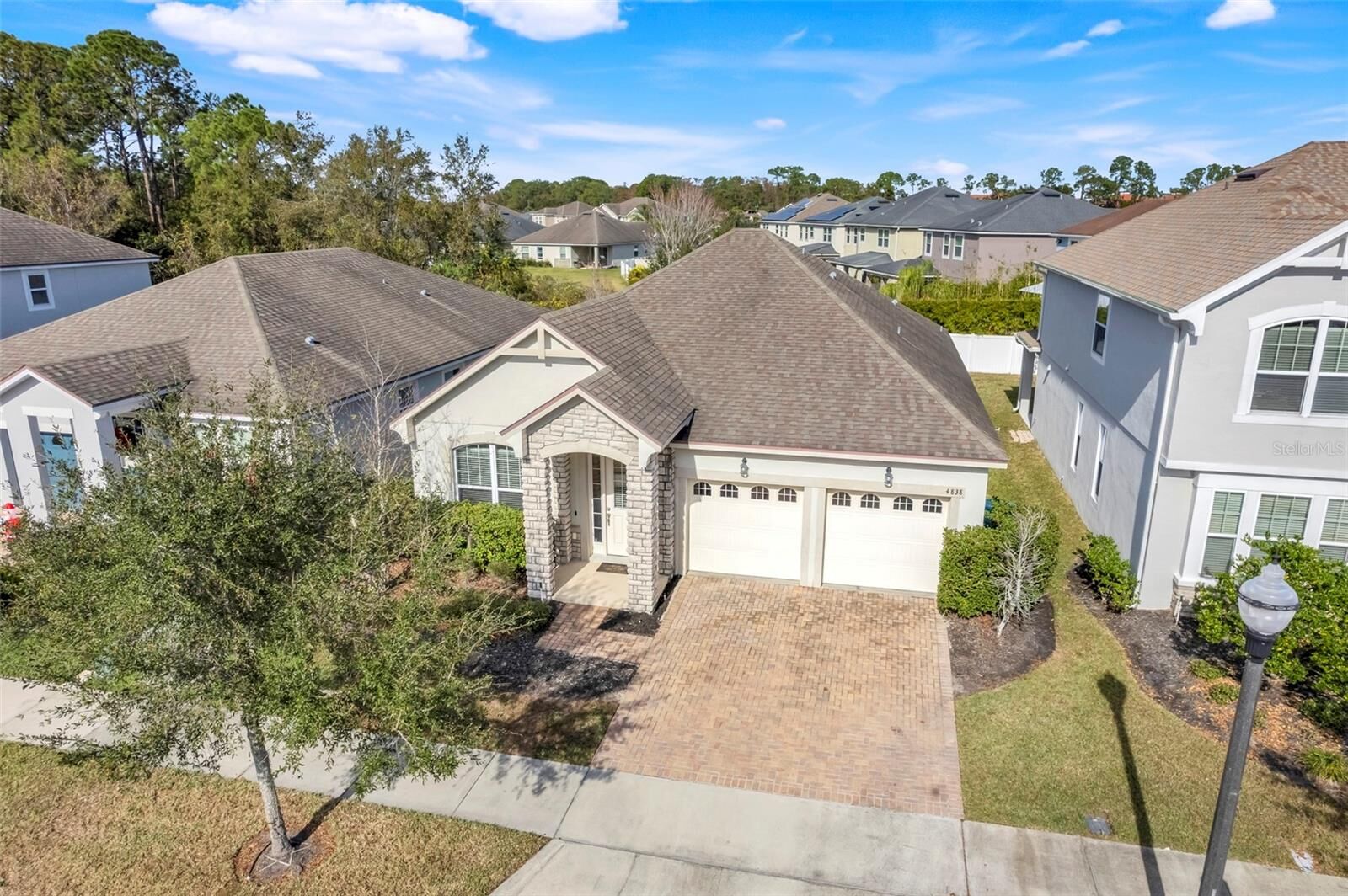 Property Photo: 4838 Southlawn Avenue FL 32811