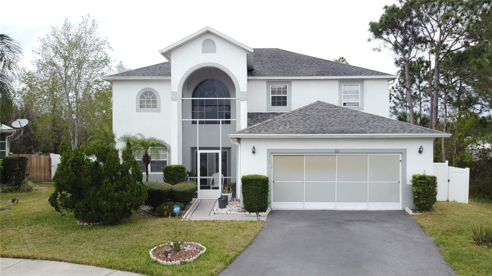 Property Photo:  605 Pinehurst Ct  FL 34758 