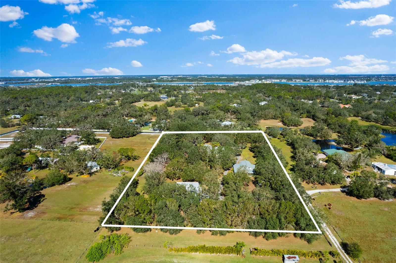 Property Photo:  7146 Territory Lane  FL 34240 