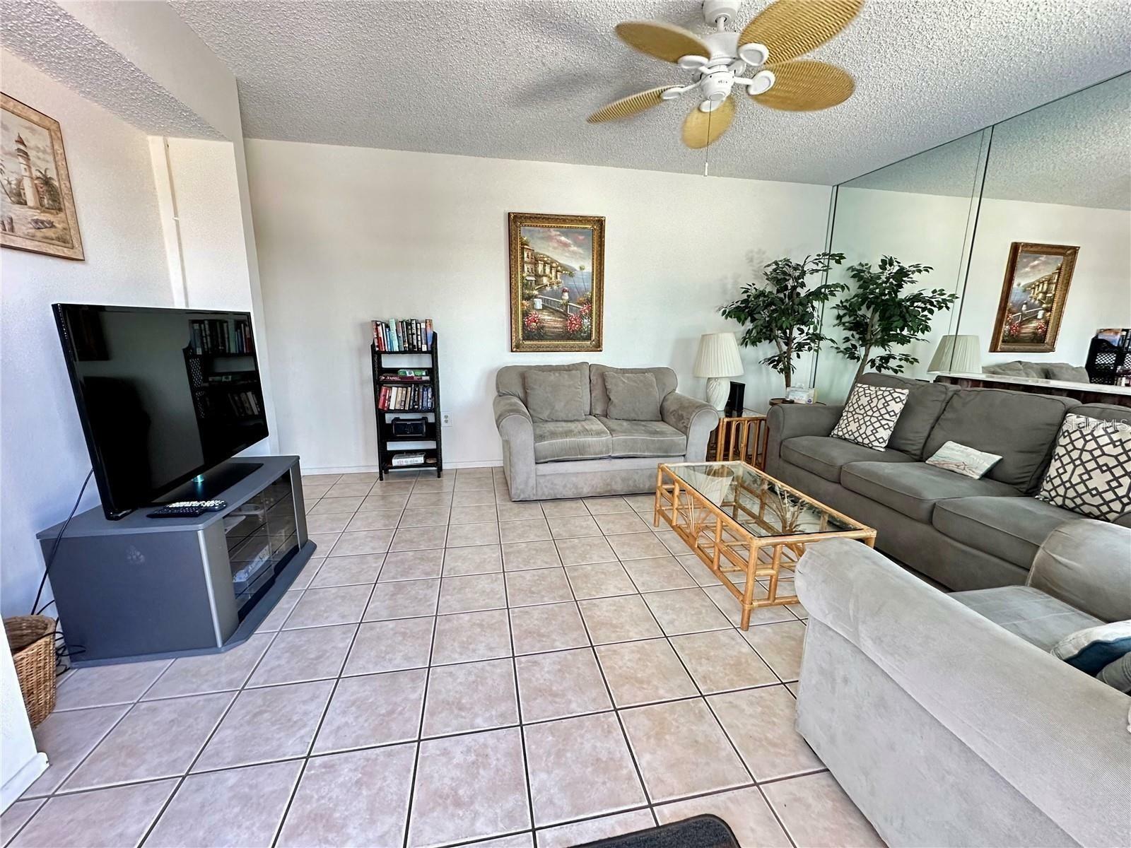 Property Photo:  169 Medallion Boulevard E  FL 33708 