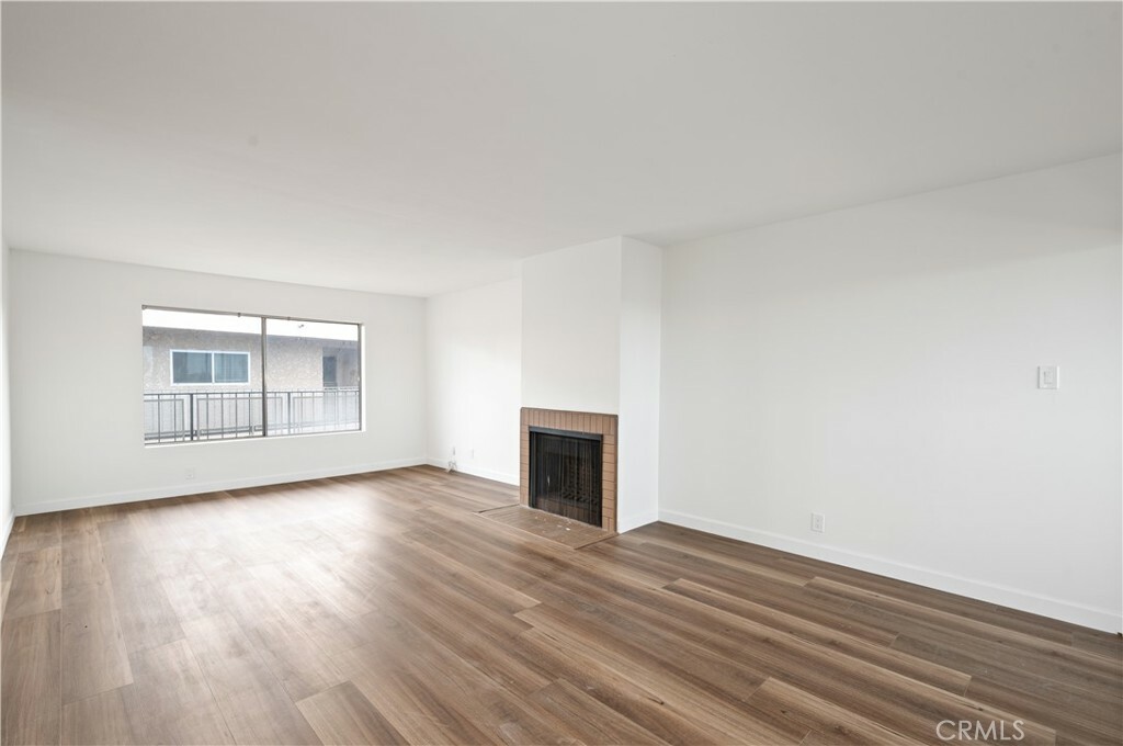 Property Photo:  4505 California Avenue 508  CA 90807 