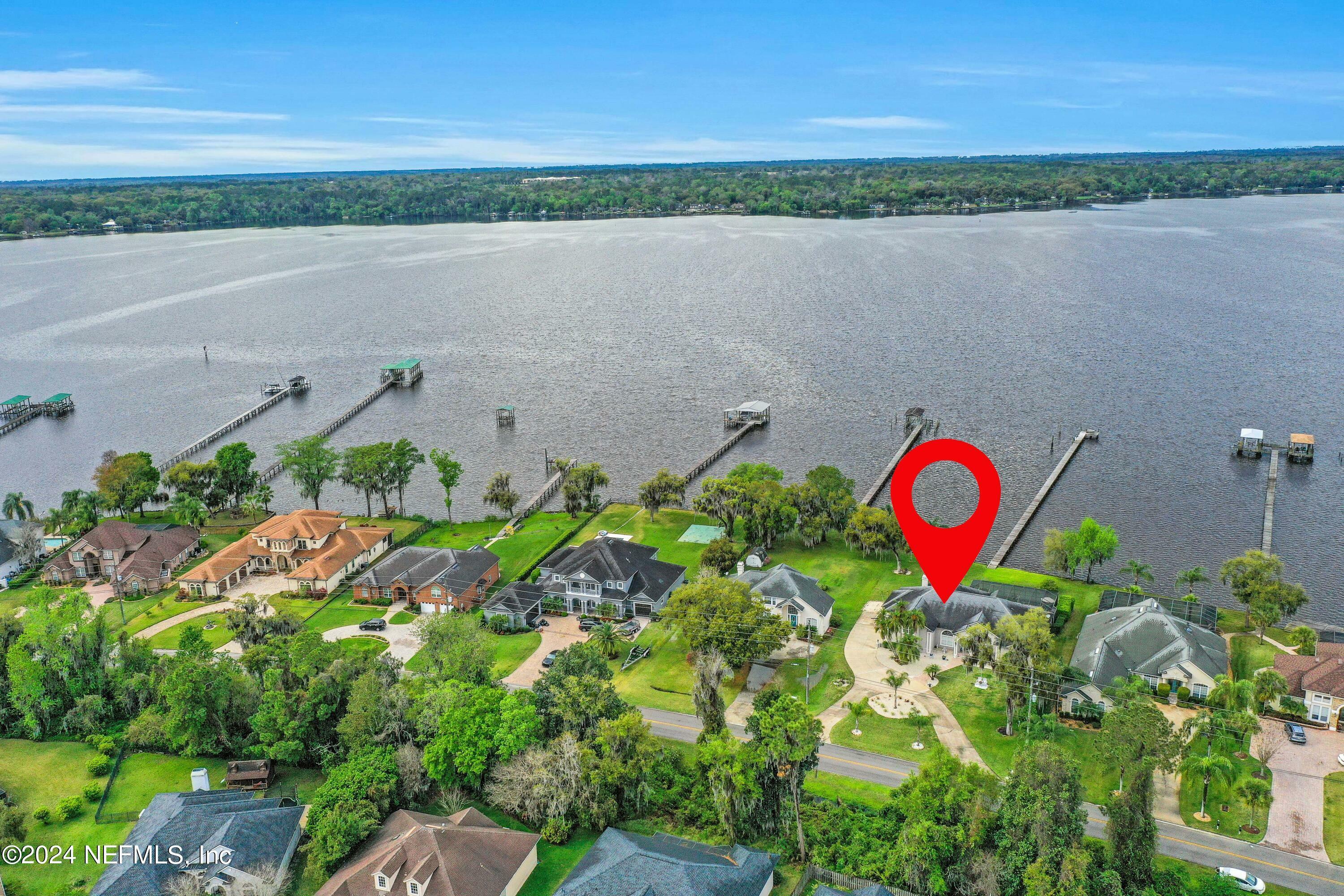 Property Photo:  2221 N Lakeshore Drive  FL 32003 