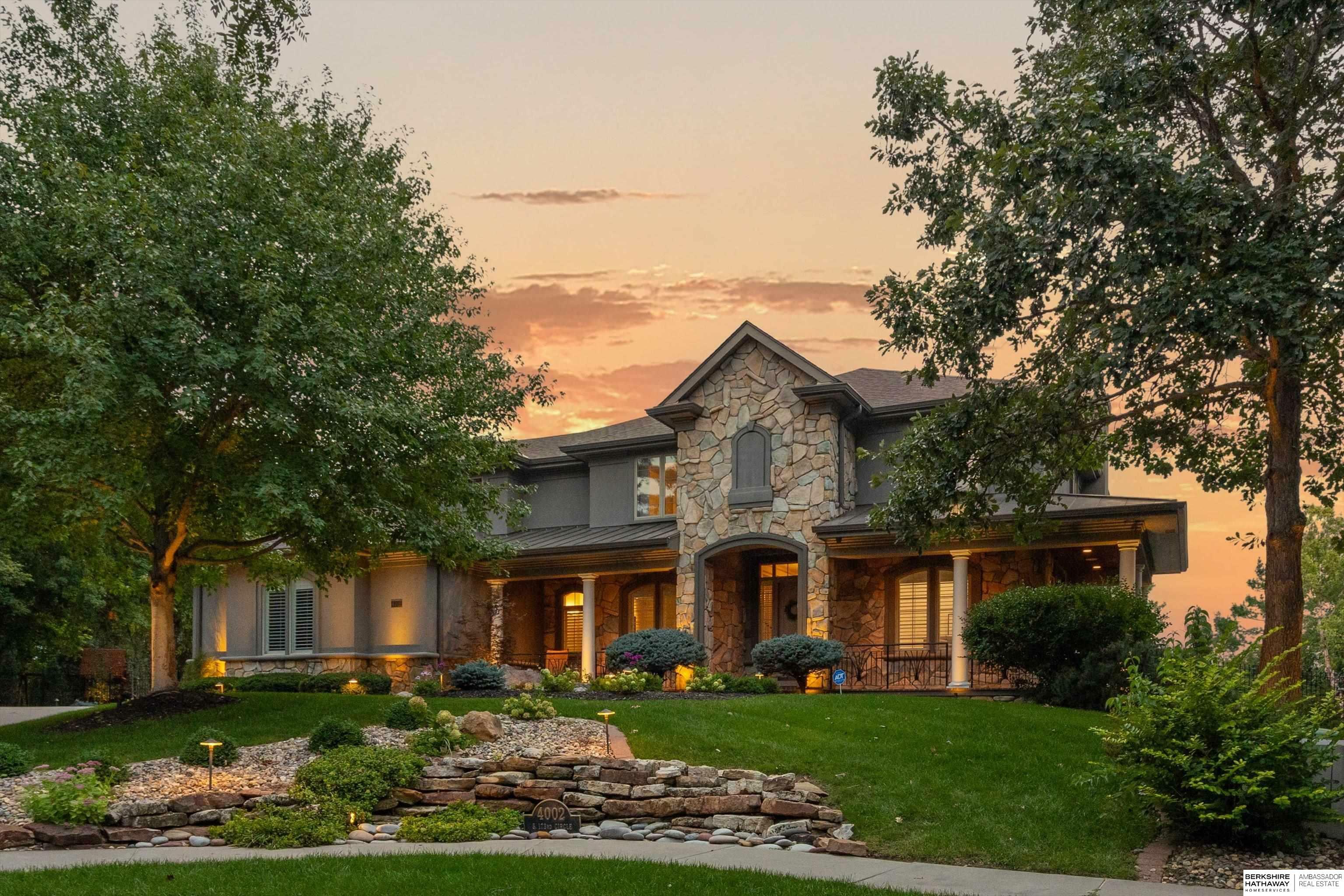 Property Photo: 4002 S 173rd Circle NE 68130