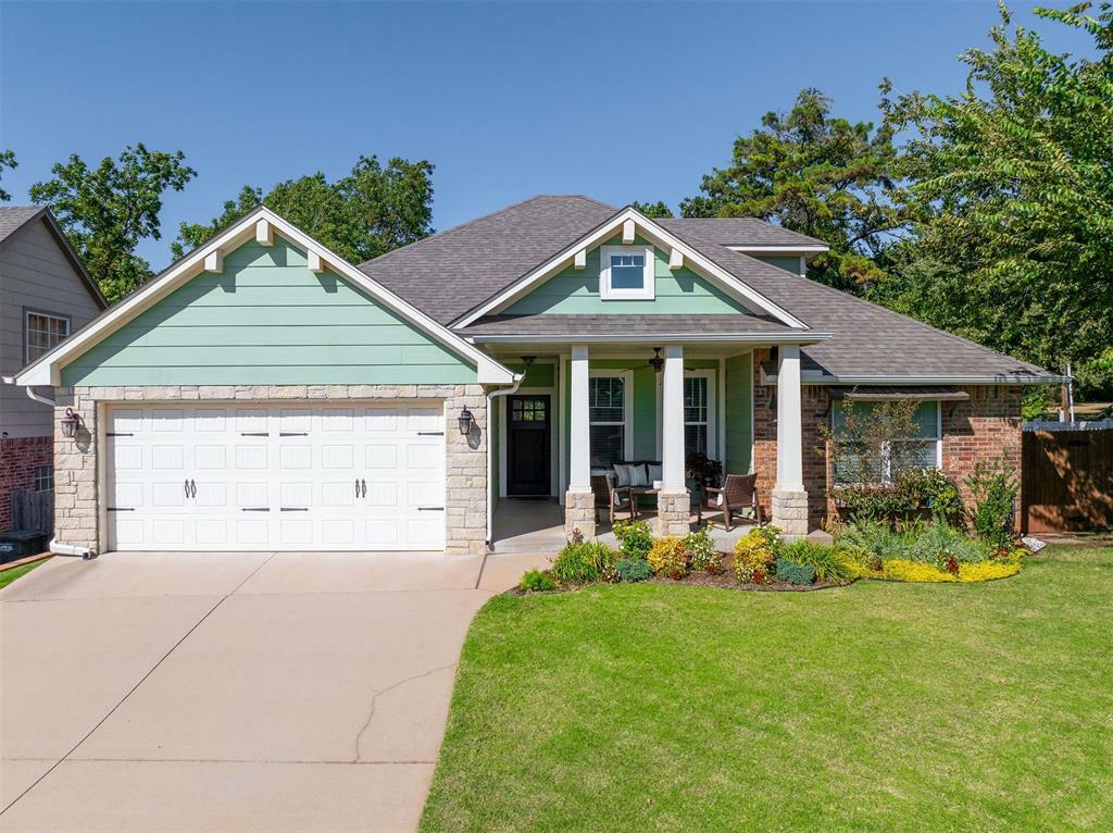 Property Photo:  3725 Oakridge Circle  OK 73034 