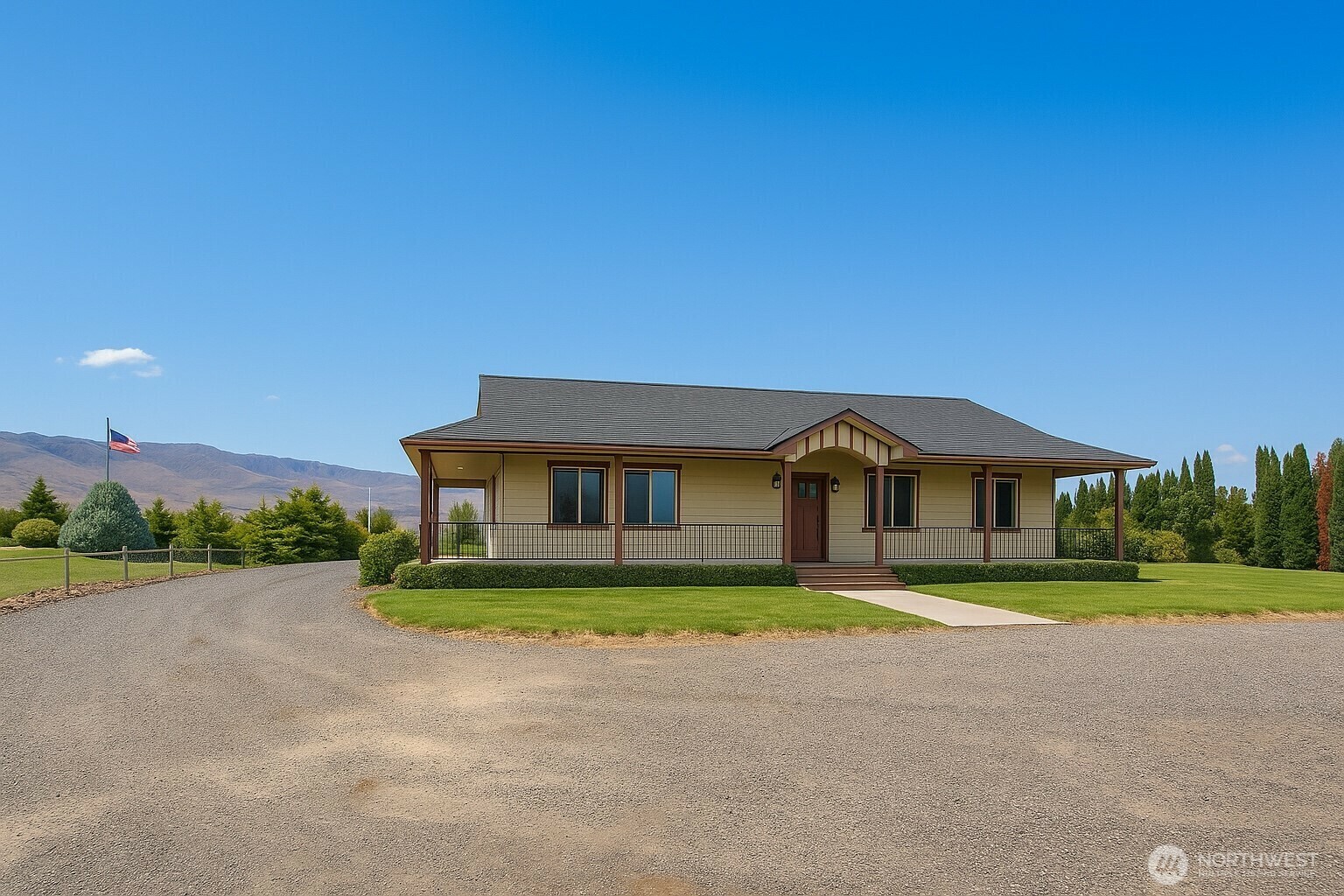 650 S Van Well Avenue  East Wenatchee WA 98802 photo