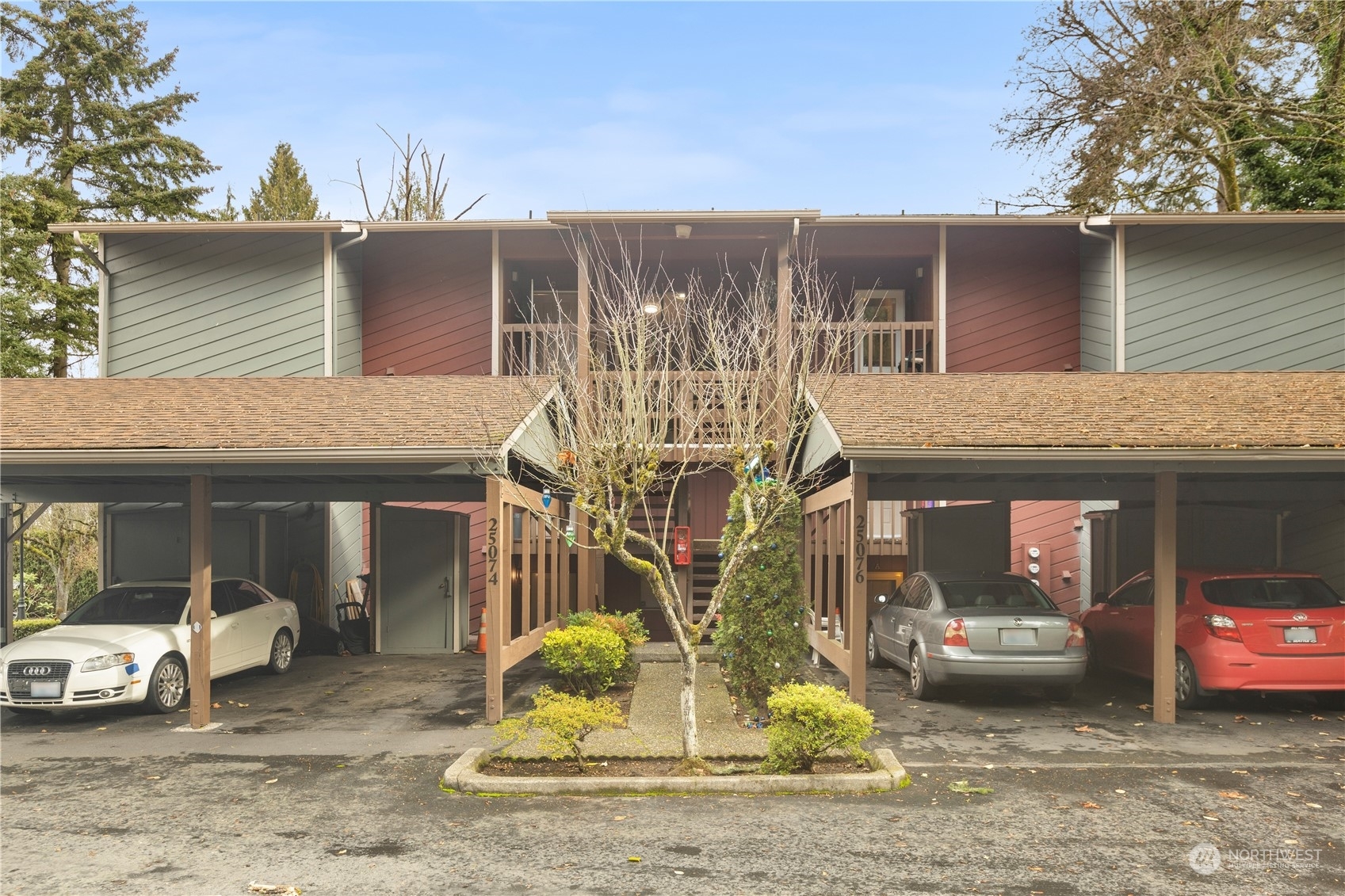 Property Photo: 25074 Lake Fenwick Road C WA 98032
