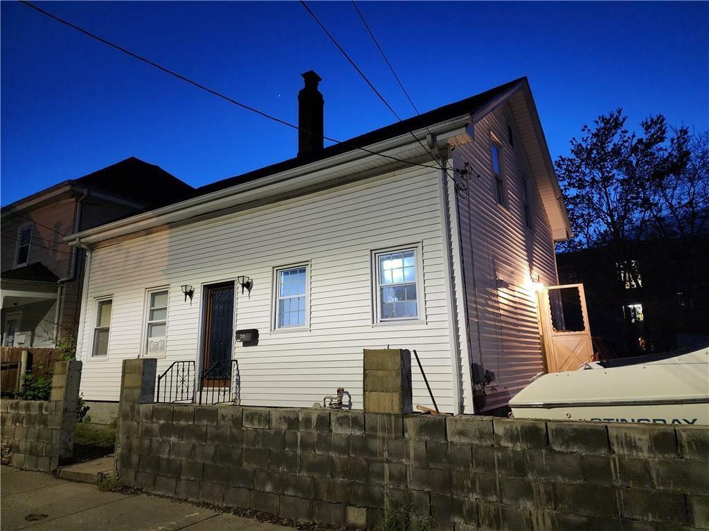 Property Photo:  20 Vanderwater Street  RI 02908 