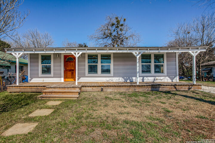 311 Clarence St  San Antonio TX 78212 photo