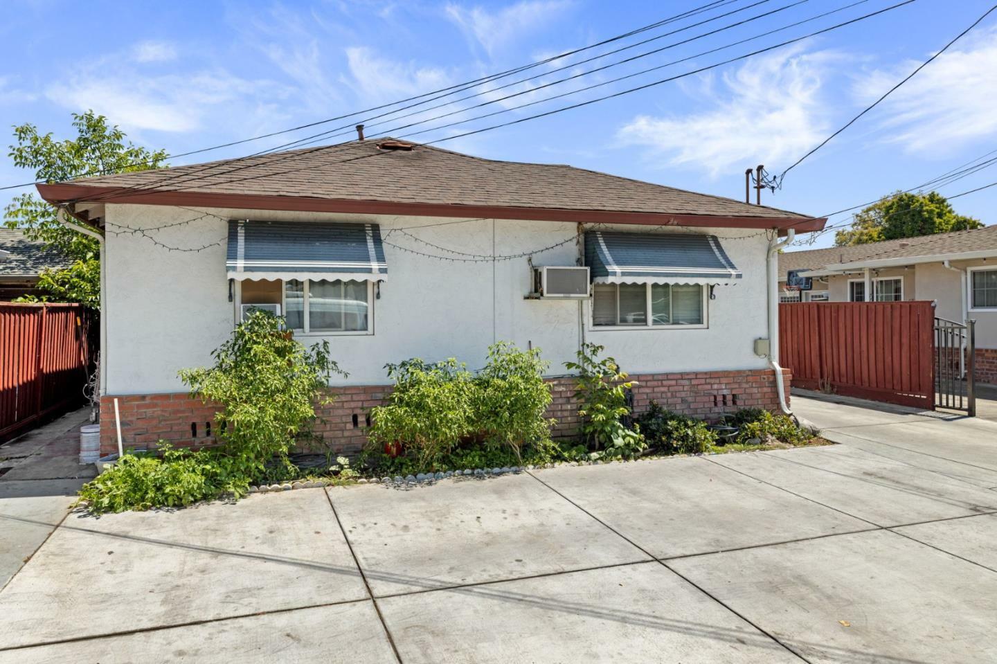 Property Photo:  788 North 14th Street  CA 95112 