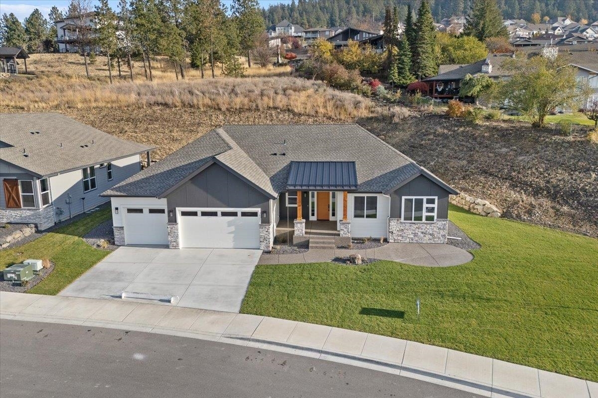 Property Photo:  5221 S Scout St  WA 99223 