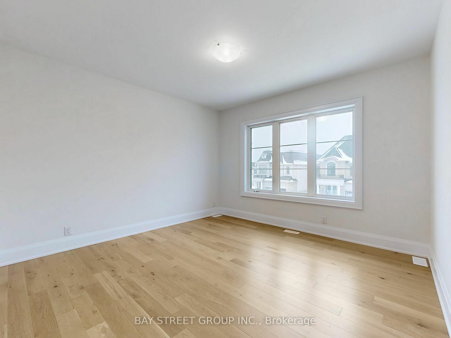 Property Photo:  167 Harvey Bunker Cres 1 Room  ON L6C 3K4 