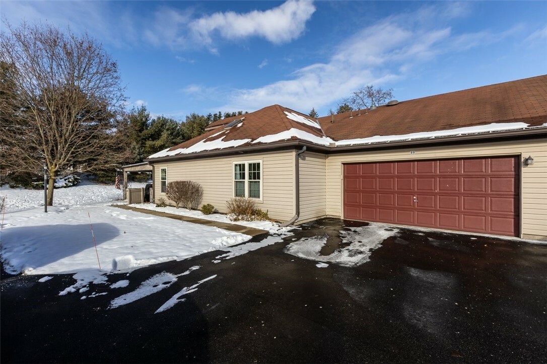 Property Photo:  49 Ashford Dr  PA 16066 