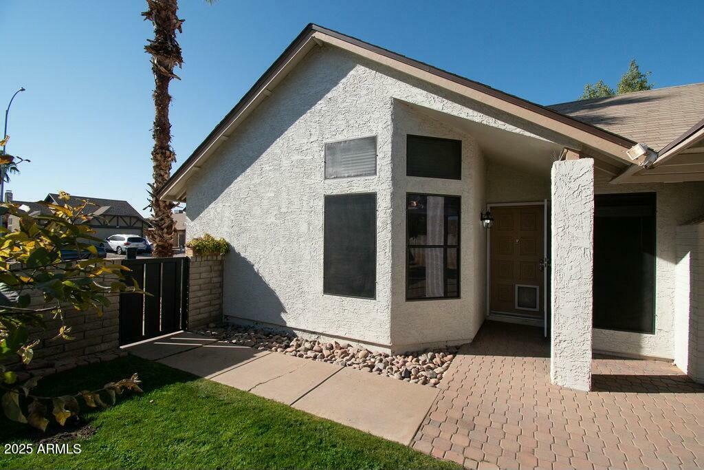 Property Photo:  1636 E Juanita Avenue  AZ 85204 