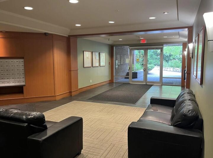Property Photo: 1633 Mackay Avenue 317 BC V7P 0A2