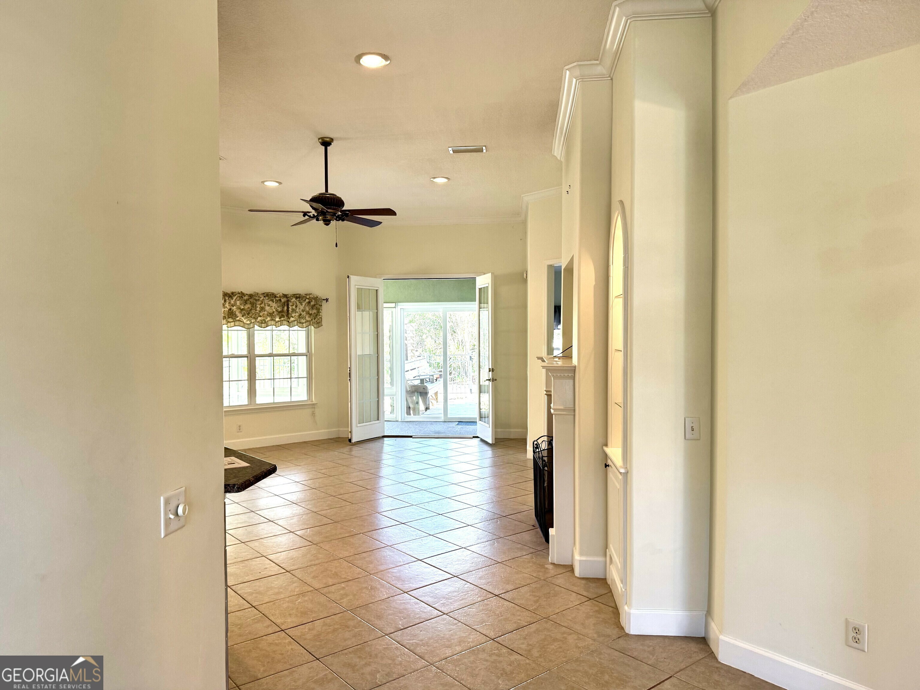 Property Photo:  1604 Sandpiper Court  GA 31558 