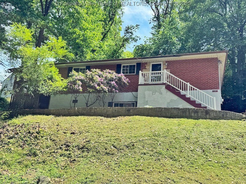 407 South Street  South Charleston WV 25303 photo
