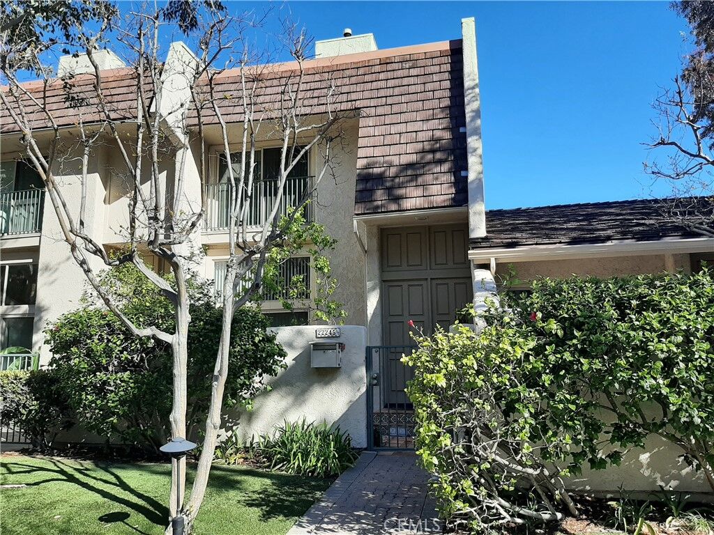 Property Photo: 22245 1/2 Erwin Street CA 91367