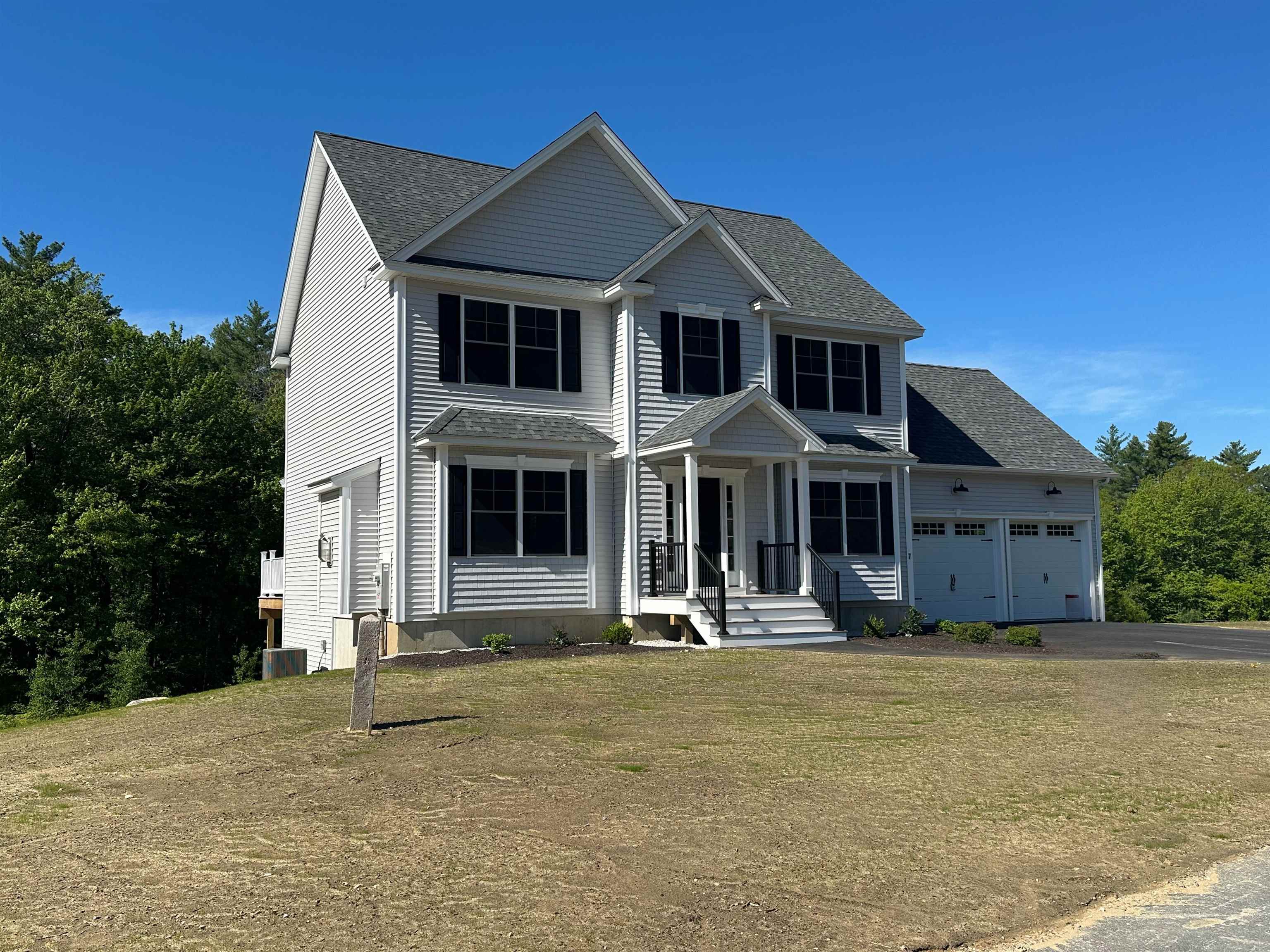 7 Shelburne Lane  Concord NH 03301 photo