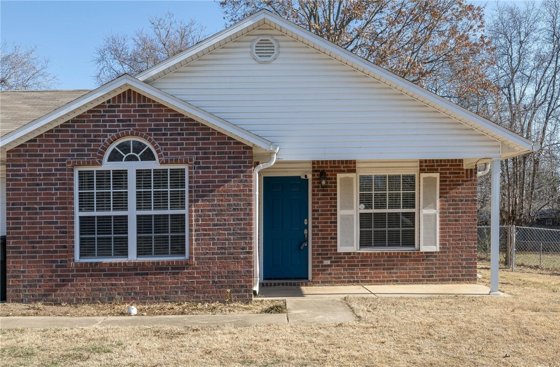 Property Photo:  1190 S Nelson Drive  AR 72701 