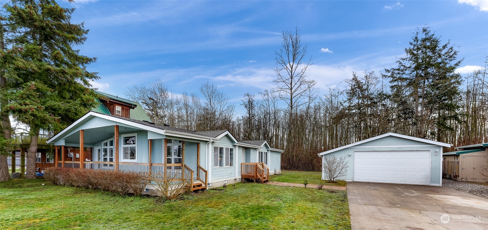 Property Photo:  7492  Sunset Drive  WA 98225 