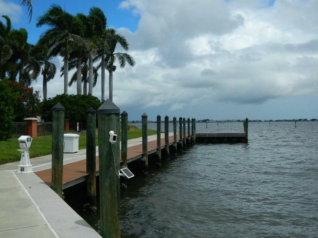 Property Photo:  1405 NE Indian River Drive 22  FL 34957 