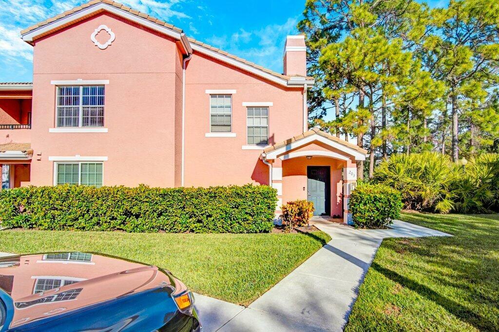 Property Photo:  106 SW Peacock Boulevard 4-203  FL 34986 