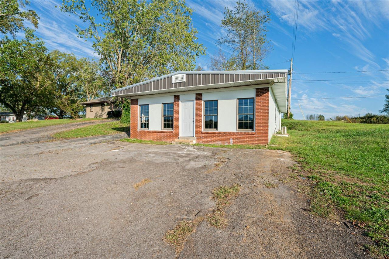 Property Photo: 2436 Roseville Road KY 42141