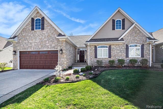 Property Photo:  56 Fox Hollow Drive  MI 48455 