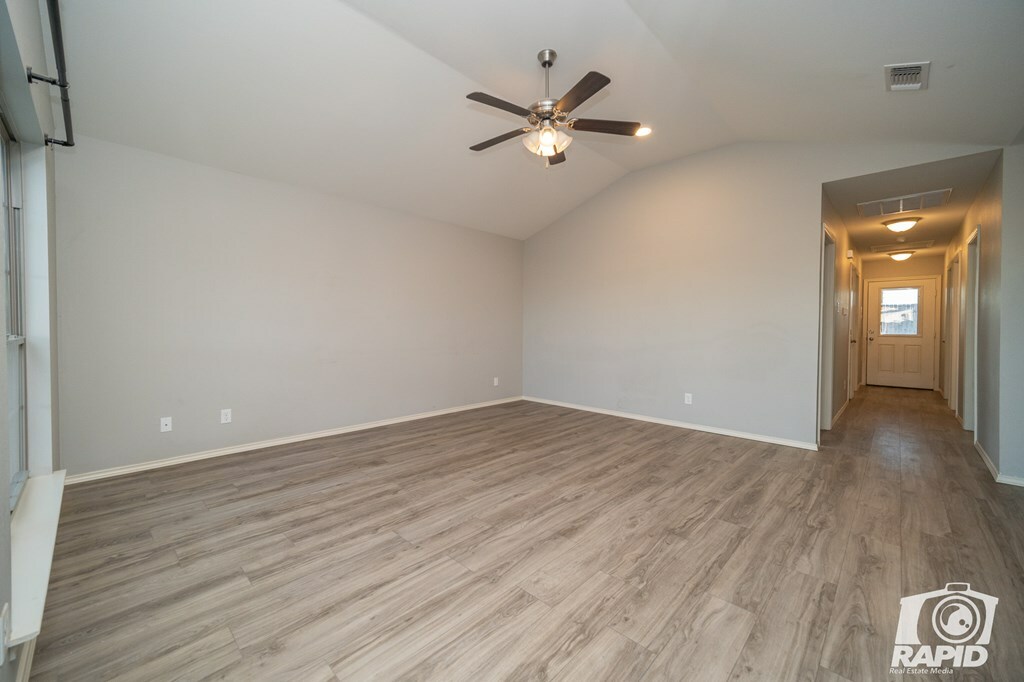 Property Photo:  637 Scout  TX 76903 